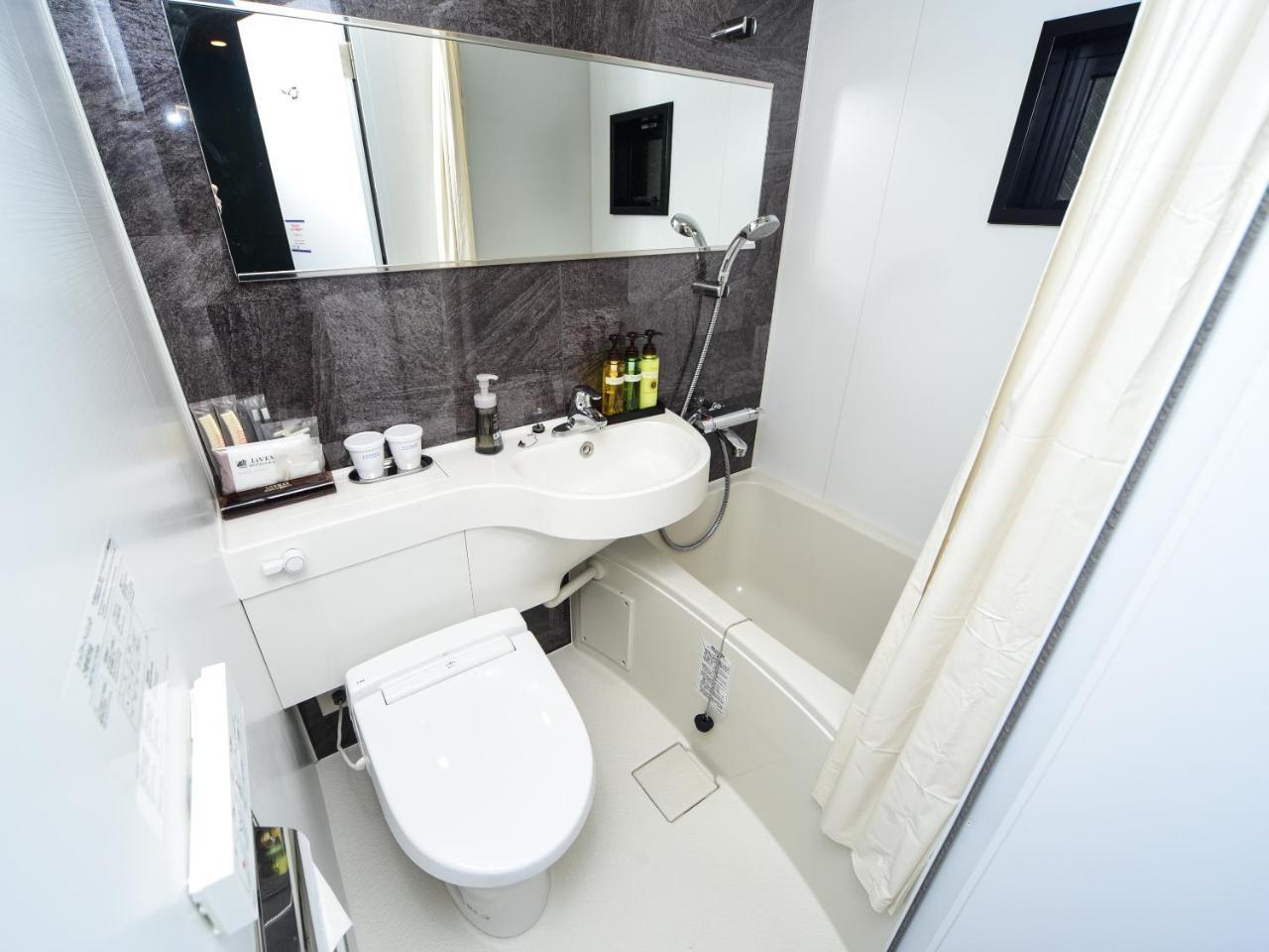 Hotel Livemax Hakataeki Minami Фукуока Екстер'єр фото